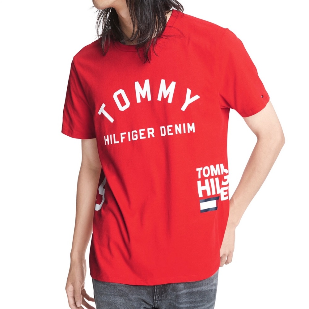 NWOT TOMMY HILFIGER HIGH QUALITY TEE